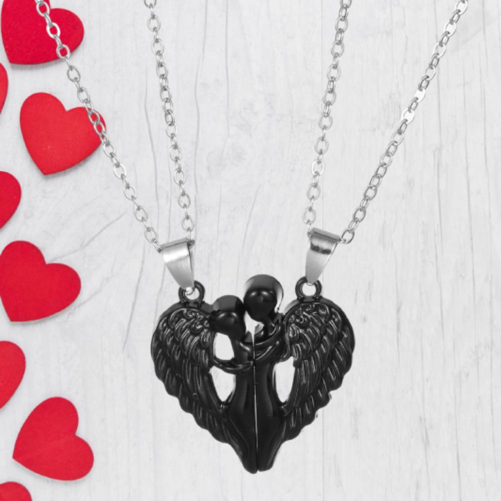 Personalized Couple Necklace Magnetic Matching Angel Necklaces for Couples Valentine's Gift for Lover