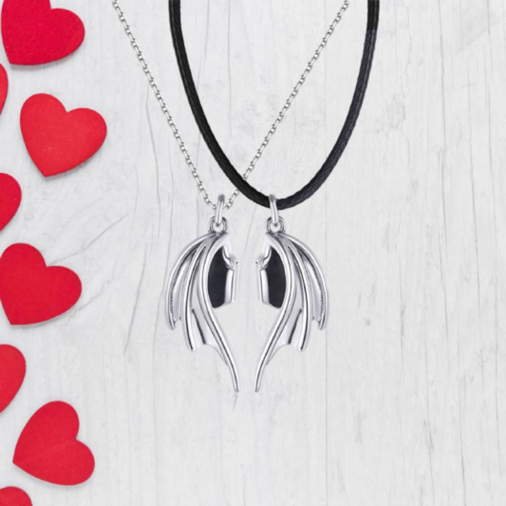 Personalized Couple Necklace Magnetic Matching Necklaces for Couples Valentine's Gift for Lover