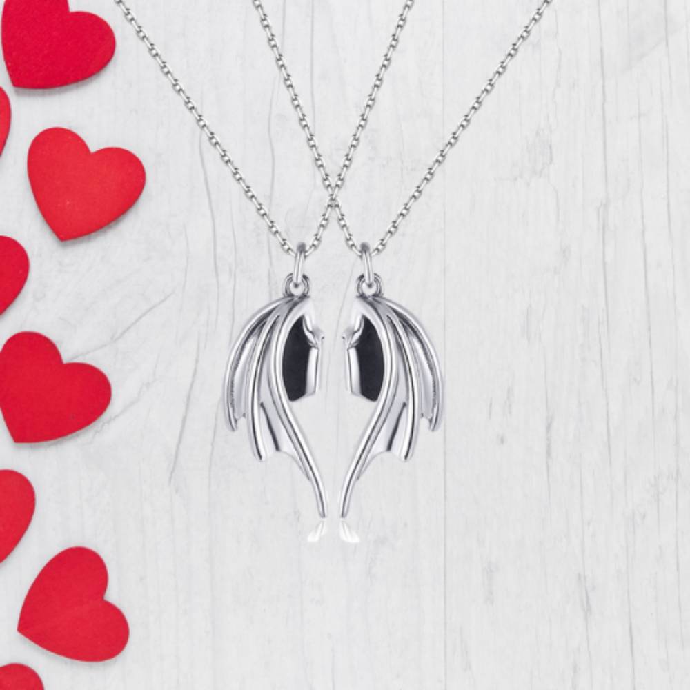 Personalized Couple Necklace Magnetic Matching Necklaces for Couples Valentine's Gift for Lover